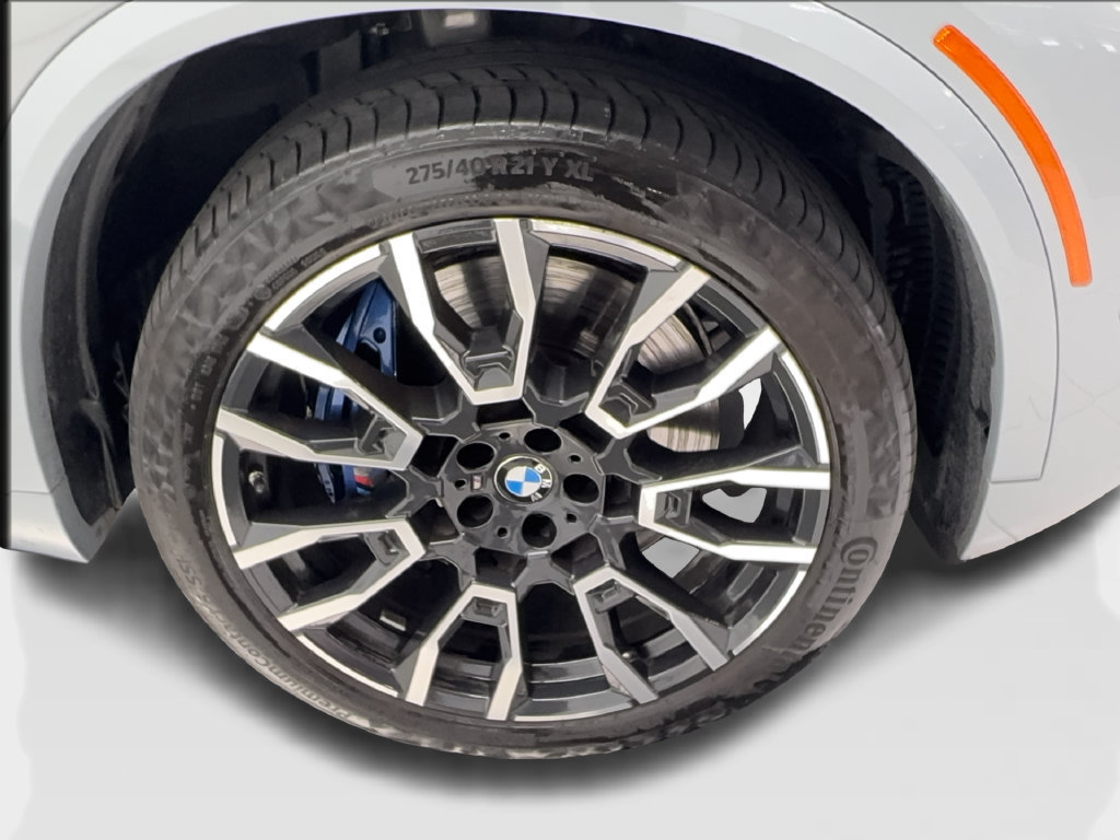 Used 2025 BMW X5 M60i AWD/4WD image 15
