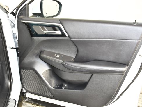 Used 2022 Mitsubishi Outlander SE AWD/4WD image 32