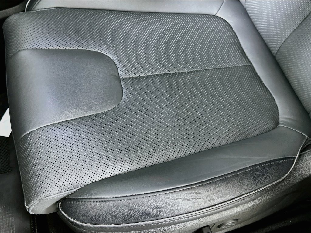 Certified 2023 Hyundai Santa Fe Limited FWD image 20