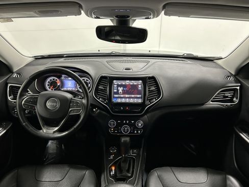 Used 2019 Jeep Cherokee Limited AWD/4WD image 17