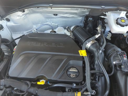 Used 2025 Buick Encore GX Preferred image 21