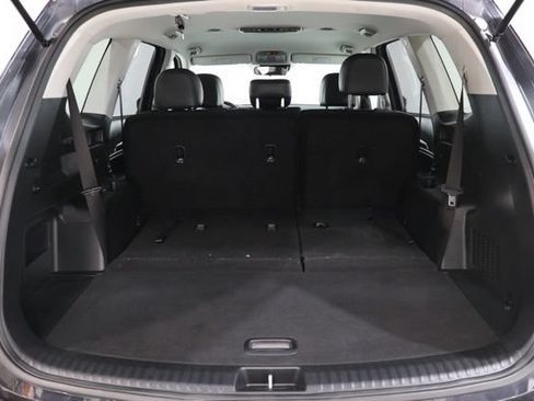 Used 2025 Kia Telluride LX FWD image 31