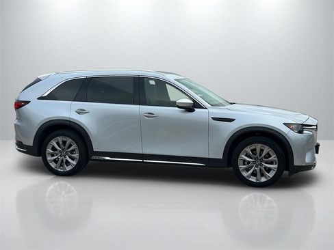 Used 2024 MAZDA CX-90 3.3 Turbo w/ Premium Package image 4