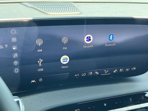 New 2026 Buick Enclave Avenir w/ Super Cruise Package FWD image 17