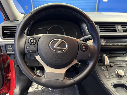 Used 2017 Lexus CT 200h w/ Accessory Package image 14