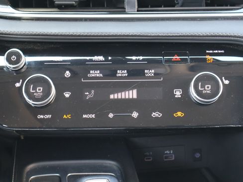 Certified 2025 INFINITI QX60 Pure FWD image 21