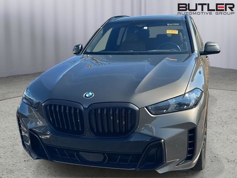 Used 2024 BMW X5 sDrive40i w/ M Sport Package image 3