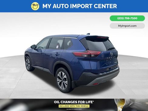 Used 2023 Nissan Rogue SV AWD/4WD image 5