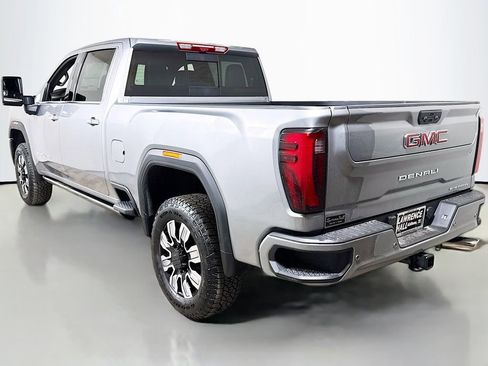 New 2026 GMC Sierra 2500 Denali w/ Denali Reserve Package image 3