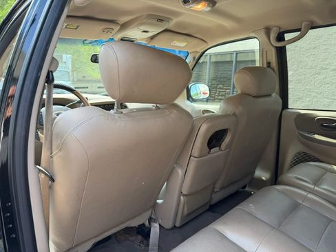 Used 2003 Ford F150 Lariat RWD image 30
