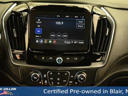 Used 2023 Chevrolet Traverse LT image 5