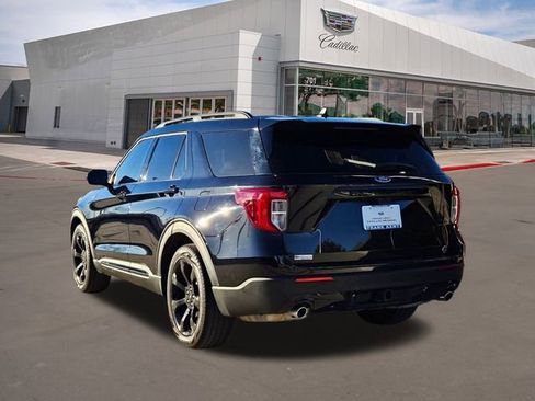 Used 2024 Ford Explorer ST-Line w/ Class IV Trailer Tow Package image 4