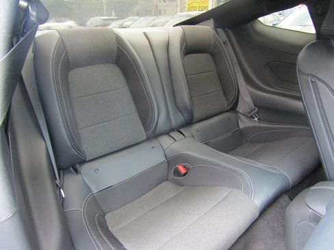 Used 2024 Ford Mustang GT RWD image 18