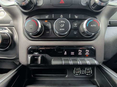 Used 2021 RAM 1500 Big Horn AWD/4WD image 22