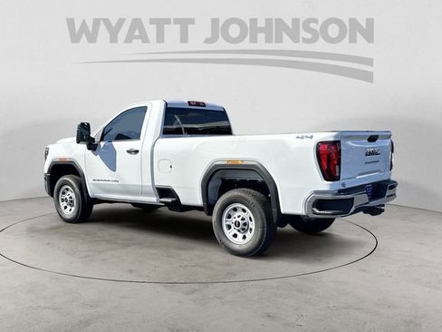 New 2025 GMC Sierra 2500 Pro image 3