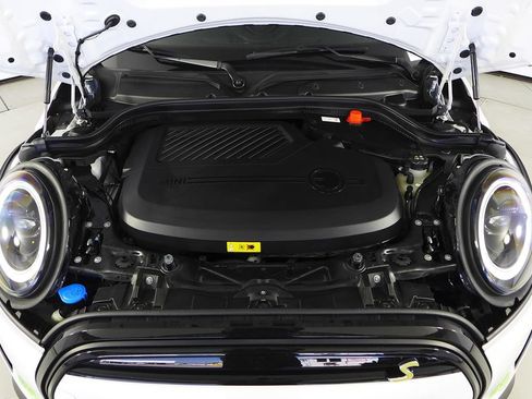 Used 2024 MINI Cooper SE FWD image 6