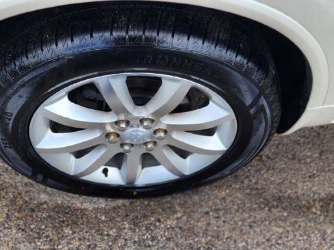 Used 2014 Buick Enclave Premium FWD image 22