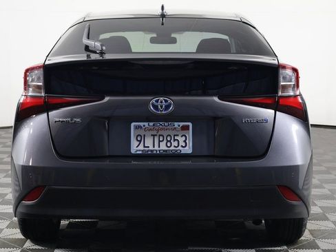 Used 2022 Toyota Prius LE image 5