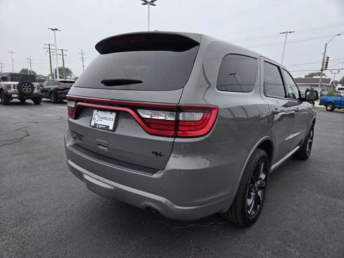 Used 2022 Dodge Durango R/T w/ Blacktop Package AWD/4WD image 5