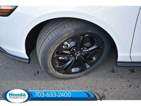 New 2025 Honda Accord SE image 35