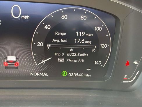 Used 2024 Honda Pilot Elite image 14