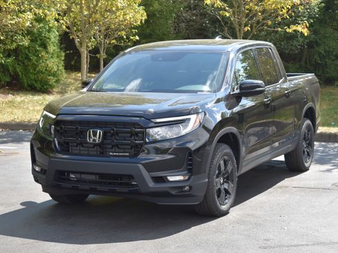 New 2026 Honda Ridgeline Black Edition image 3