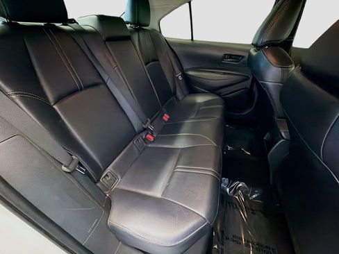 Used 2022 Toyota Corolla LE w/ Premium Interior Package image 14