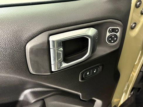 New 2026 Jeep Wrangler Willys AWD/4WD image 15