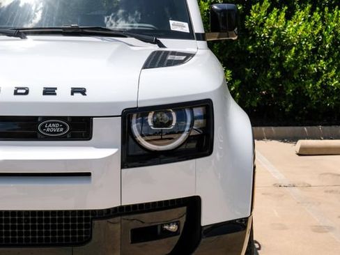 New 2026 Land Rover Defender 110 X-Dynamic SE AWD/4WD image 58