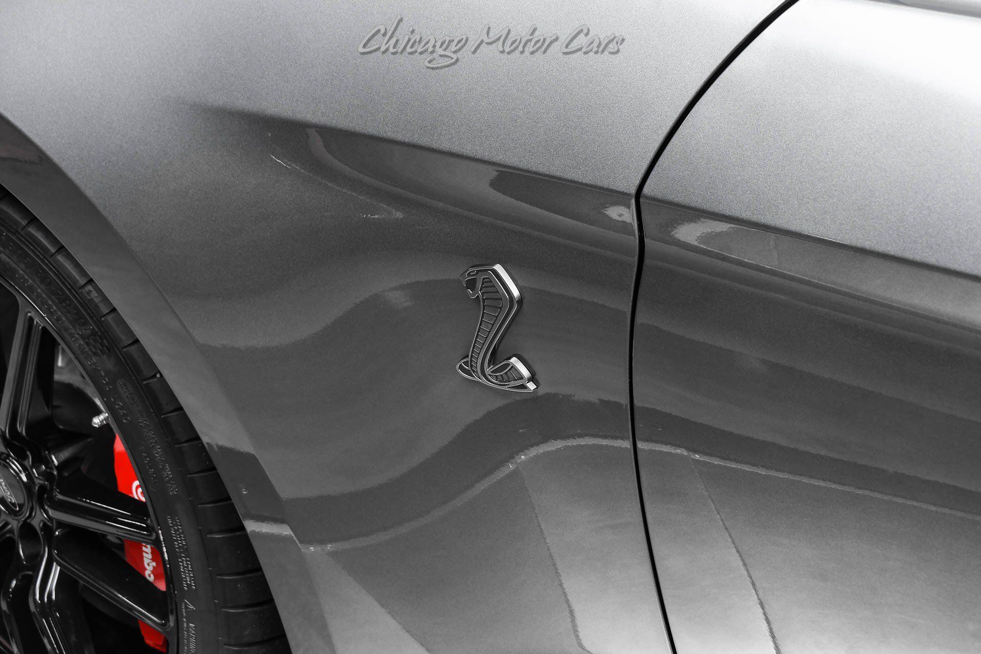 Used 2021 Ford Mustang Shelby GT500 w/ Technology Package RWD image 31