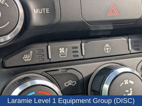 Used 2021 RAM 2500 Laramie w/ Night Edition image 21