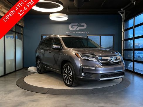 Used 2021 Honda Pilot Touring image 1