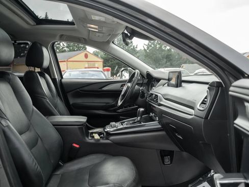 Used 2019 MAZDA CX-9 Touring w/ Touring Premium Package AWD/4WD image 15