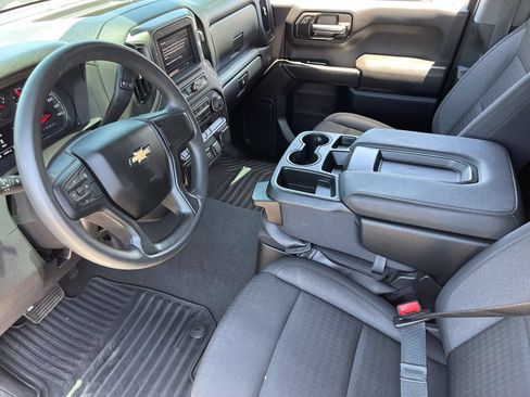 Certified 2024 Chevrolet Silverado 1500 Custom w/ Turbomax Blackout Package AWD/4WD image 19