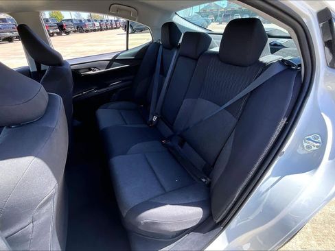 Used 2025 Toyota Camry LE FWD image 20