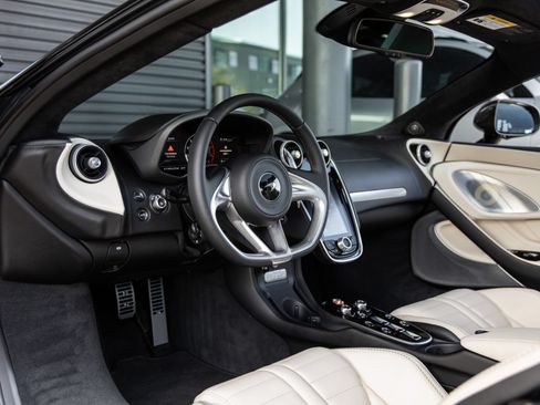 Used 2026 McLaren GTS RWD image 27