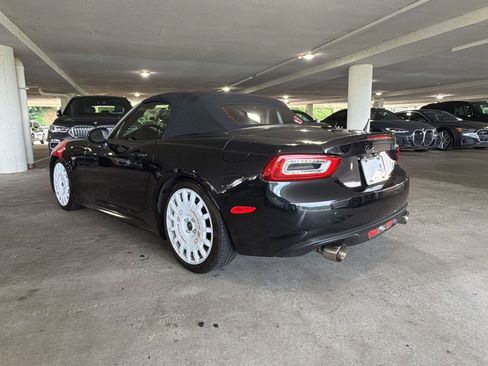 Used 2019 FIAT 124 Spider Lusso w/ Convenience Group RWD image 3