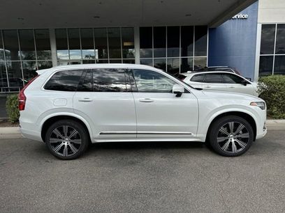 New 2025 Volvo XC90 T8 Plus w/ Protection Package Premier