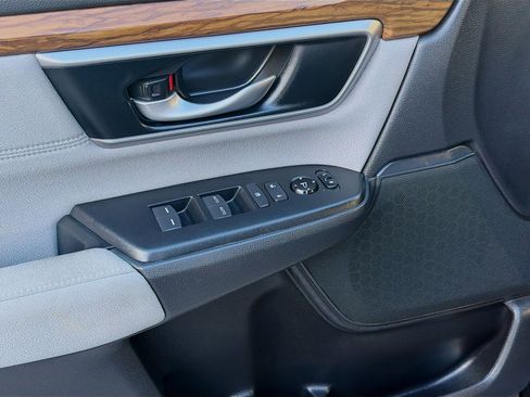 Used 2021 Honda CR-V EX image 16
