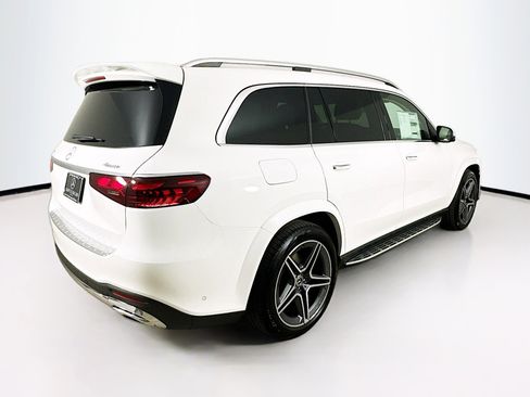 Used 2026 Mercedes-Benz GLS 450 GLS 450 image 7
