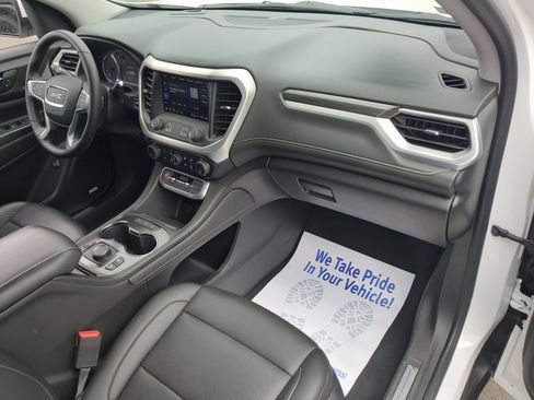 Used 2023 GMC Acadia SLT w/ Preferred Package FWD image 26