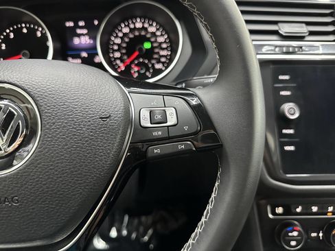 Used 2021 Volkswagen Tiguan S image 22