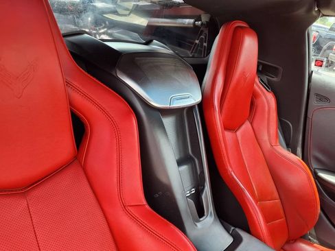 Used 2021 Chevrolet Corvette Stingray Preferred Cpe w/ 2LT RWD image 14