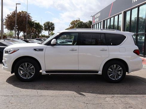 Used 2024 INFINITI QX80 Luxe w/ Cargo Package image 18