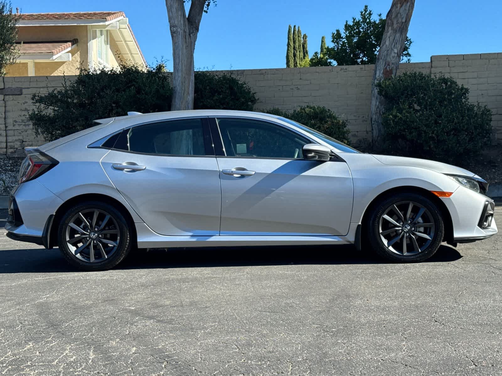 Used 2020 Honda Civic EX image 8