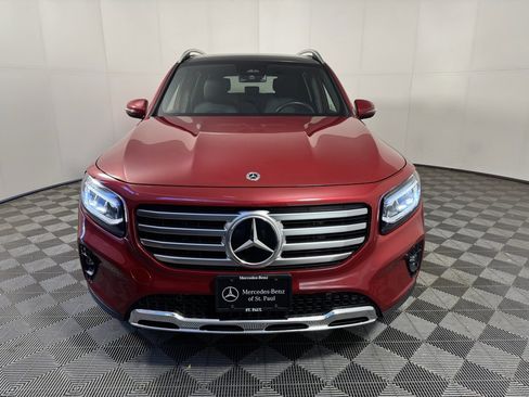 Certified 2025 Mercedes-Benz GLB 250 4MATIC image 8