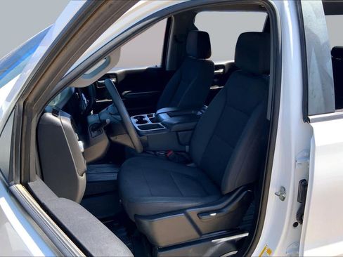 Used 2020 GMC Sierra 1500 2WD Crew Cab w/ Sierra Value Package image 6