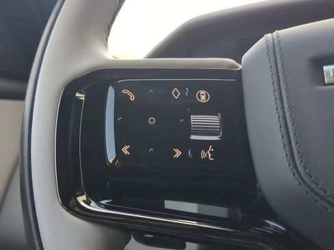 Used 2026 Land Rover Range Rover Velar Dynamic SE image 25