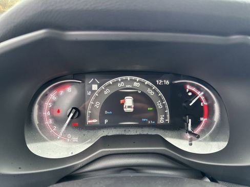 New 2025 Toyota RAV4 XLE FWD image 17