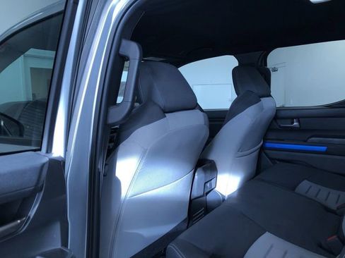 Certified 2025 Toyota Tacoma TRD Off-Road image 14